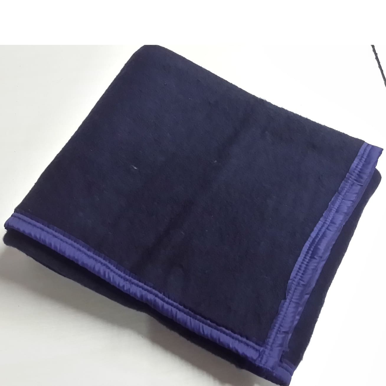 Acrylic Solid Plain Blankets Manufacturer